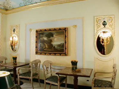 Champagne Garden Hotel Rome