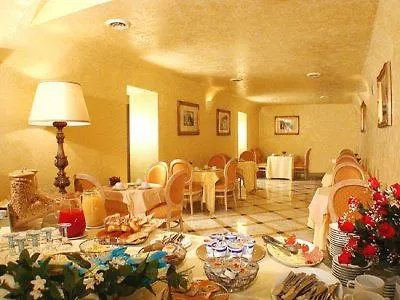 Champagne Garden Hotel Rome Italy