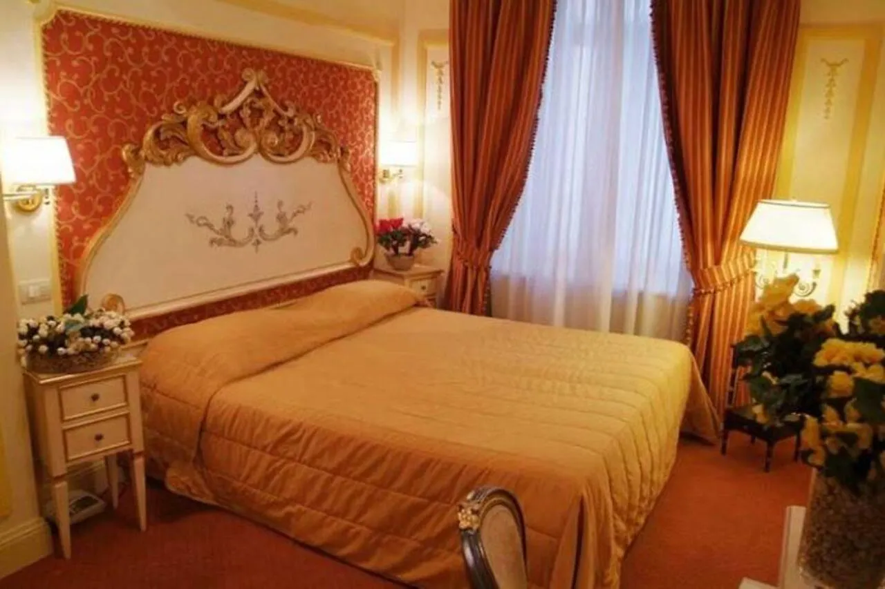 Champagne Garden Hotel Rome Italy